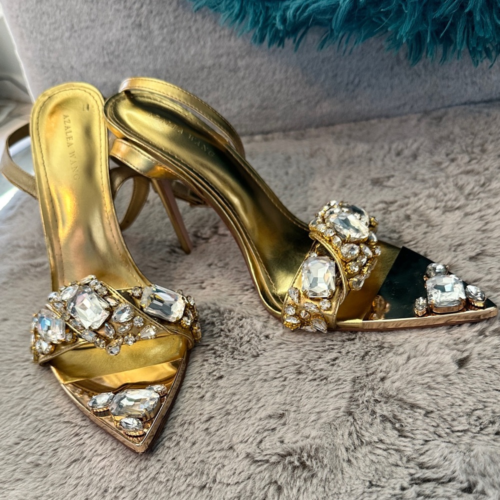 Azalea Wang Tilly Metallic Rhinestone Pointed Toe Dress Sandal heels Gold Sz 8.5